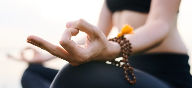 Pourquoi adopter la tendance du bracelet Mala ?