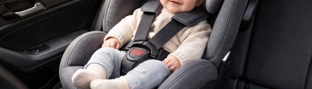 découvrez comment transporter bébé en toute sécurité avec les sièges auto maxi-cosi axissfix et cybex sirona, alliant confort, sécurité optimale et facilité d'installation pour des trajets en toute sérénité.